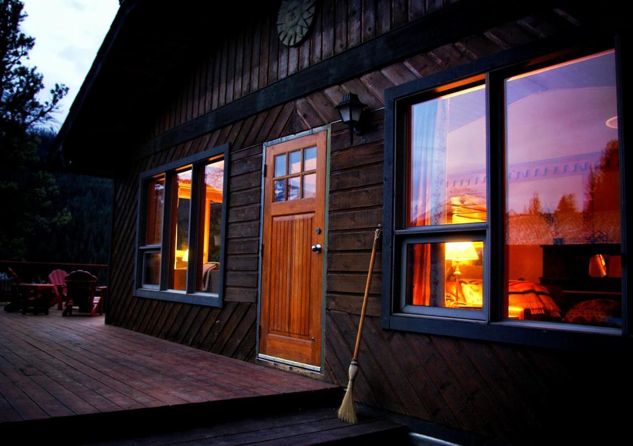 Lodge Mount Engadine *