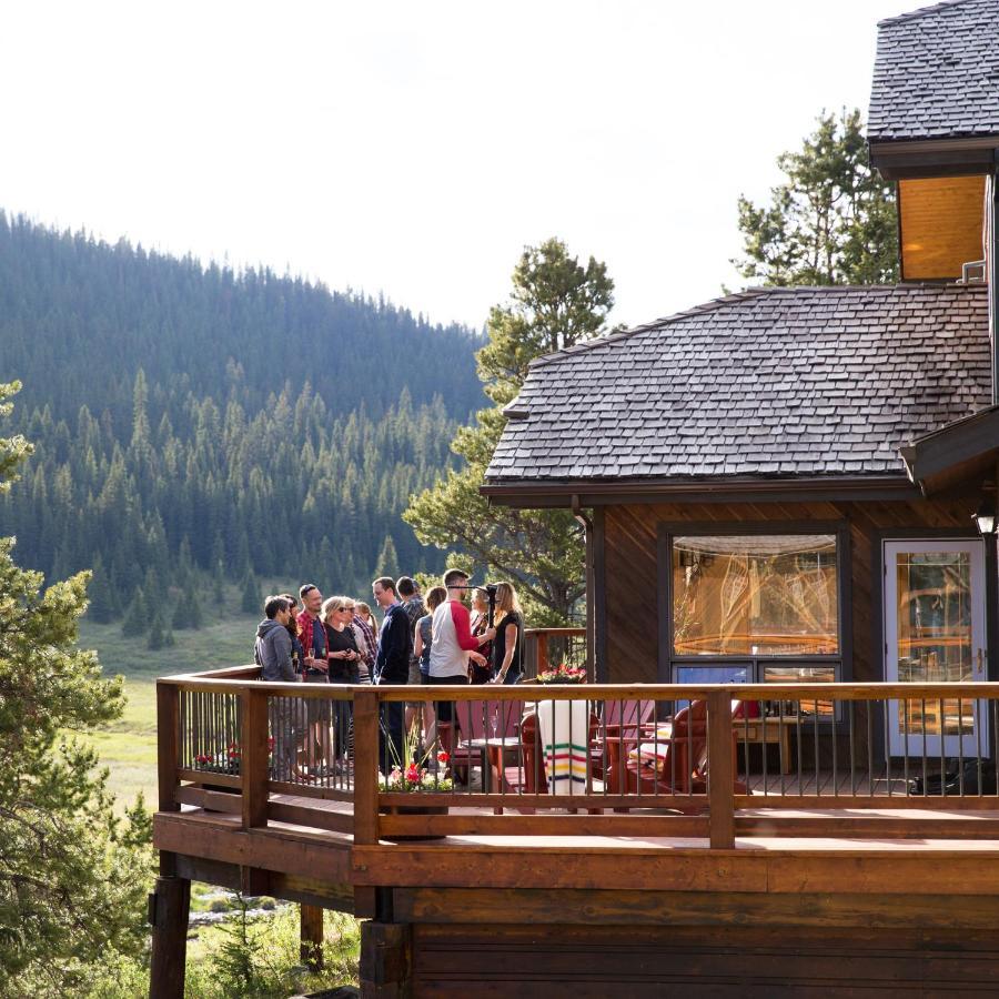 Lodge Mount Engadine Kananaskis