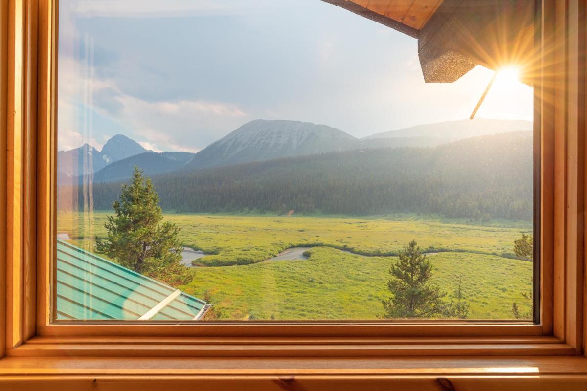 Lodge Mount Engadine